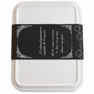 Cinta personalizada para marmita destacando design e aplicação em refeição para delivery.