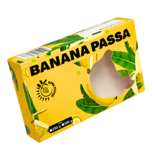 Embalagem personalizada para banana passa com visor em acetato, ideal para vitrines refrigeradas e exposição atrativa.