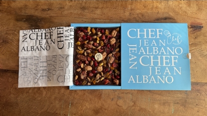 Embalagem Gaveta para Chocolate Gourmet (22 x 22 x 1 cm) Personalizada
