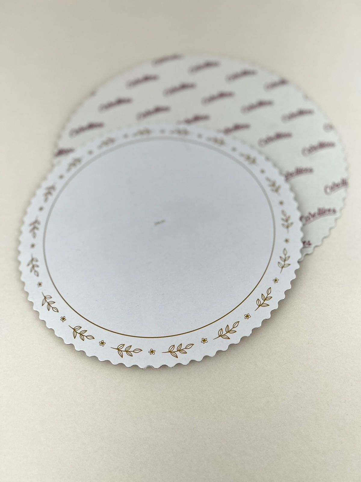 Base Empastada para Bolo (21 cm) Personalizada