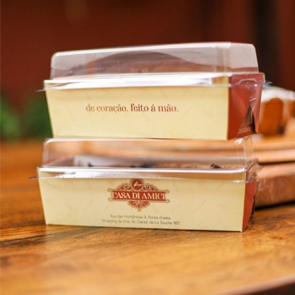 Formas forneáveis bolo inglês 390 g personalizadas Casa di Amici empilhadas com tampa plástica