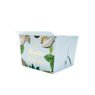 Forma forneável 6 x 6 x 5 cm personalizada Miguelito sem tampa, vista diagonal