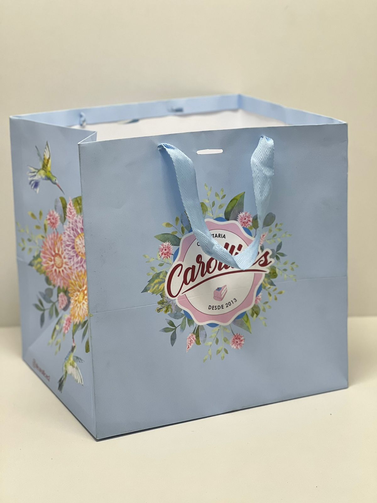 Sacola Offset 180g (30 x 26 x 30 cm) Personalizada