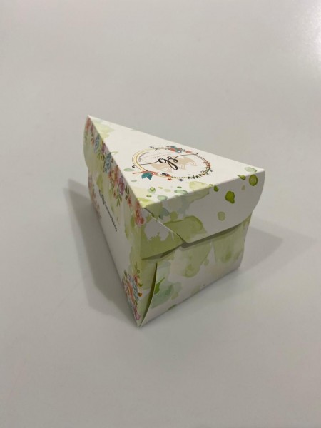 Embalagem Bolo Fatia s/ Berço (14 x 9 x 10 cm) Personalizada