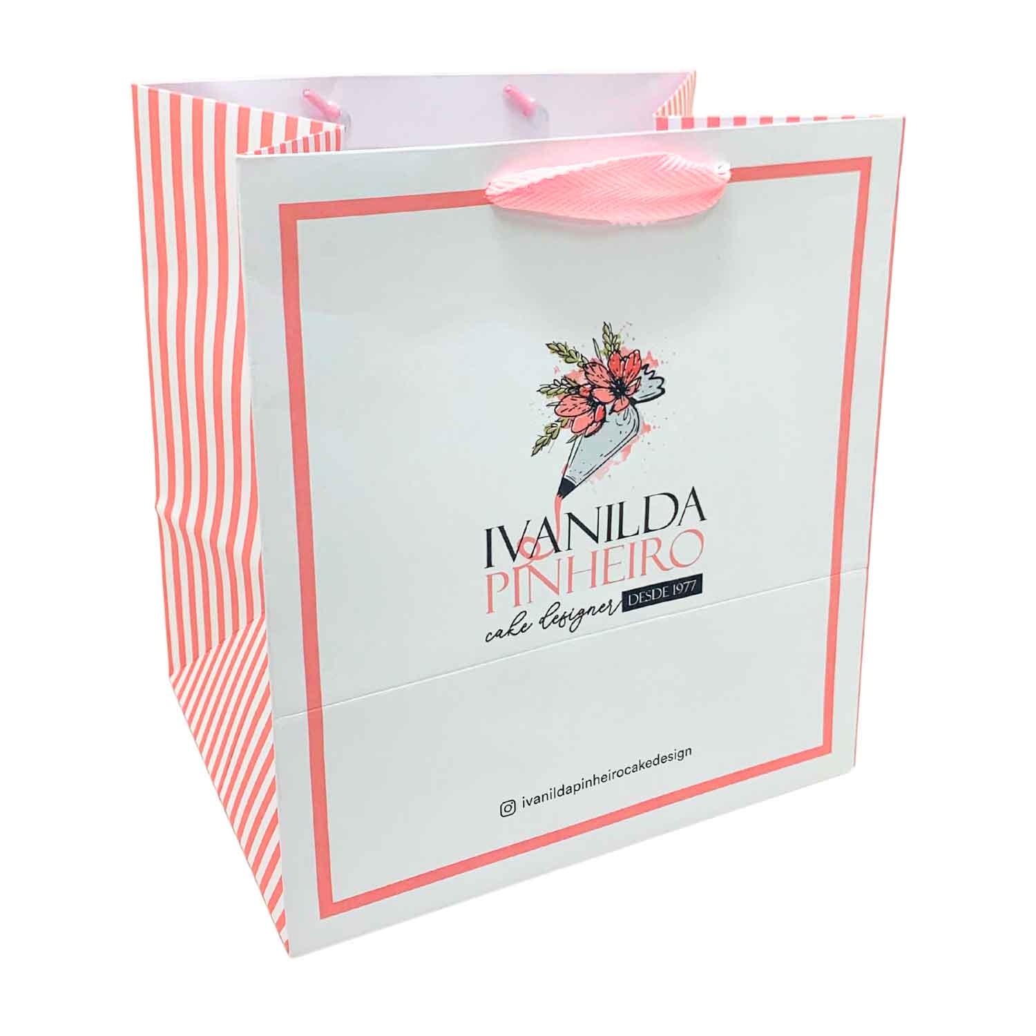 Sacola Offset 180g (20 x 15 x 22 cm) Personalizada