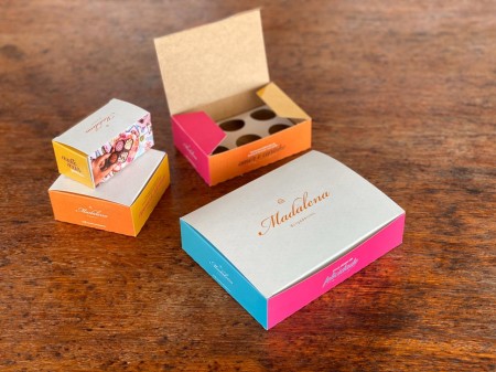 Embalagem para 12 Brigadeiros (17 x 13 x 4 cm) Personalizada