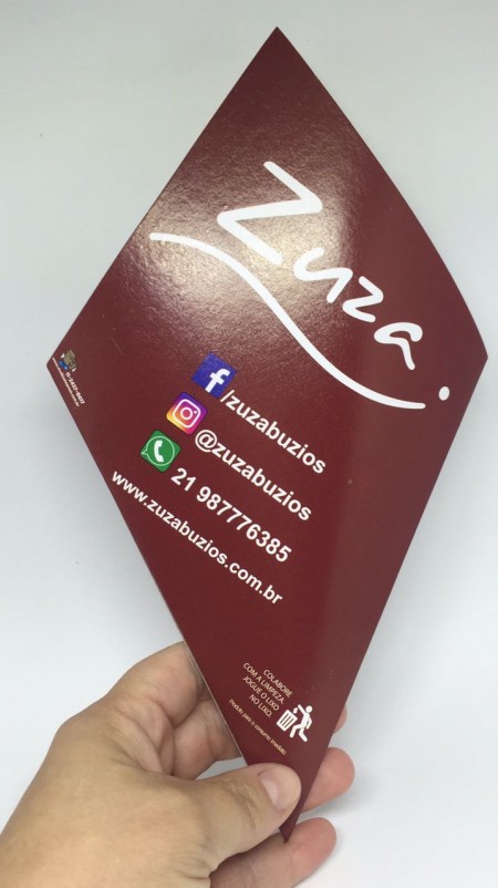 Cone Bicudo Médio Personalizado