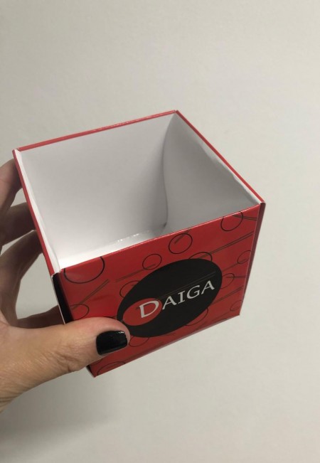 Embalagem Antivazamento e Plastificada (9 x 9 x 9 cm) sem tampa Personalizada