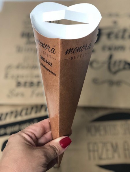 Cone Pequeno com Suporte de Molho para Fritas Personalizado
