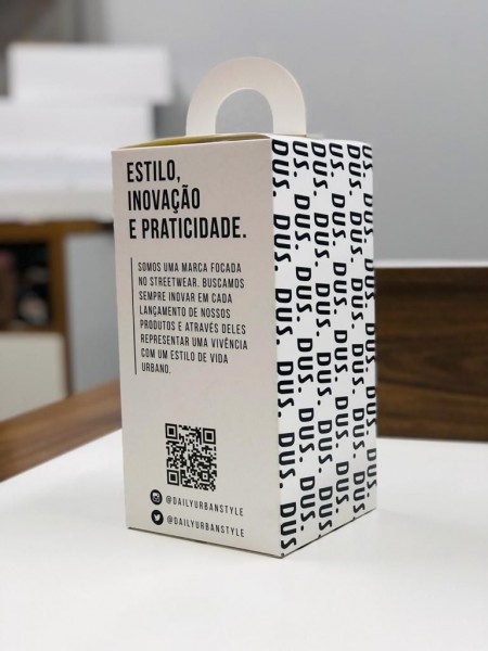 Embalagem para Camiseta (12 x 12 x 24 cm) Personalizada